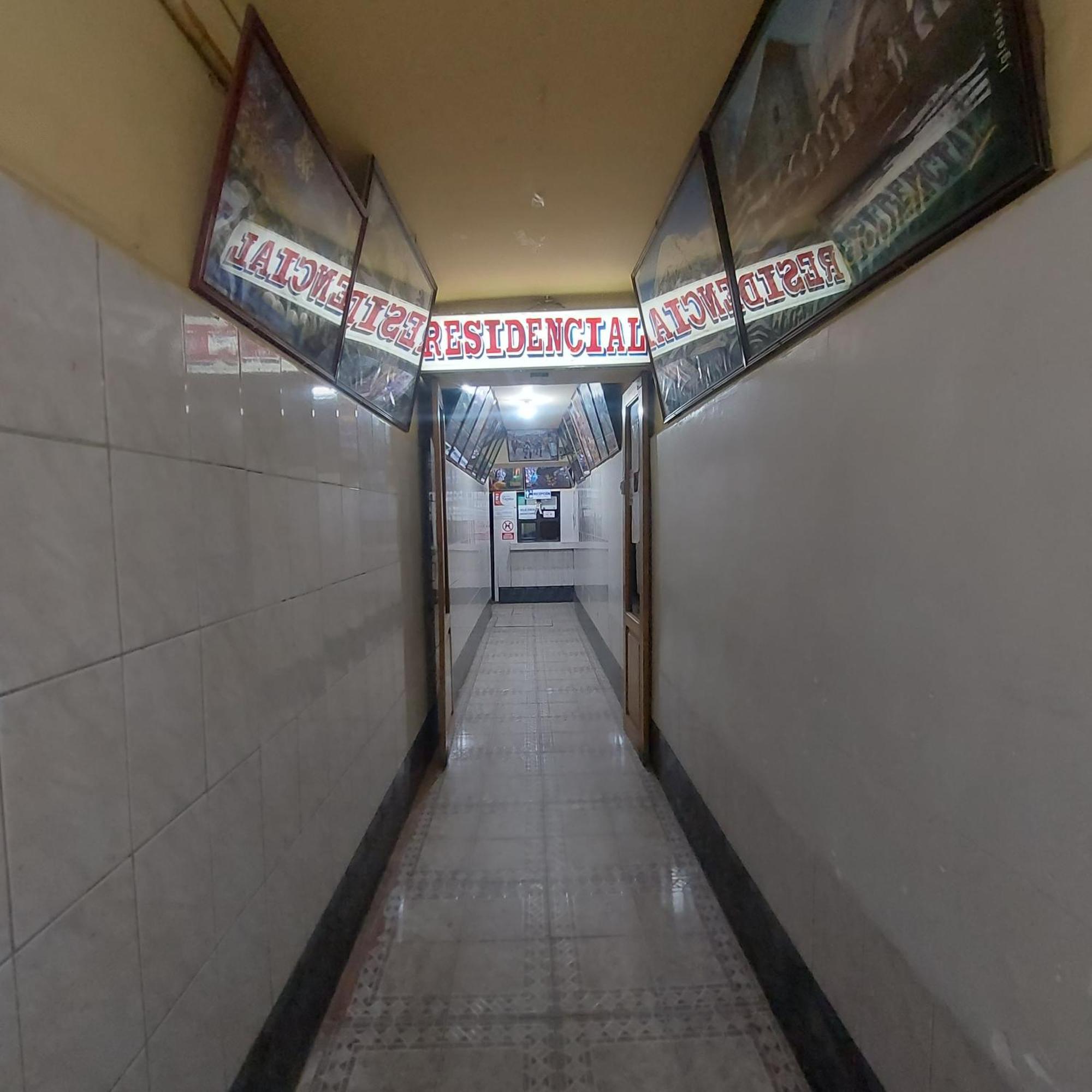 Residencial El Expreso Hotell Oruro Exteriör bild